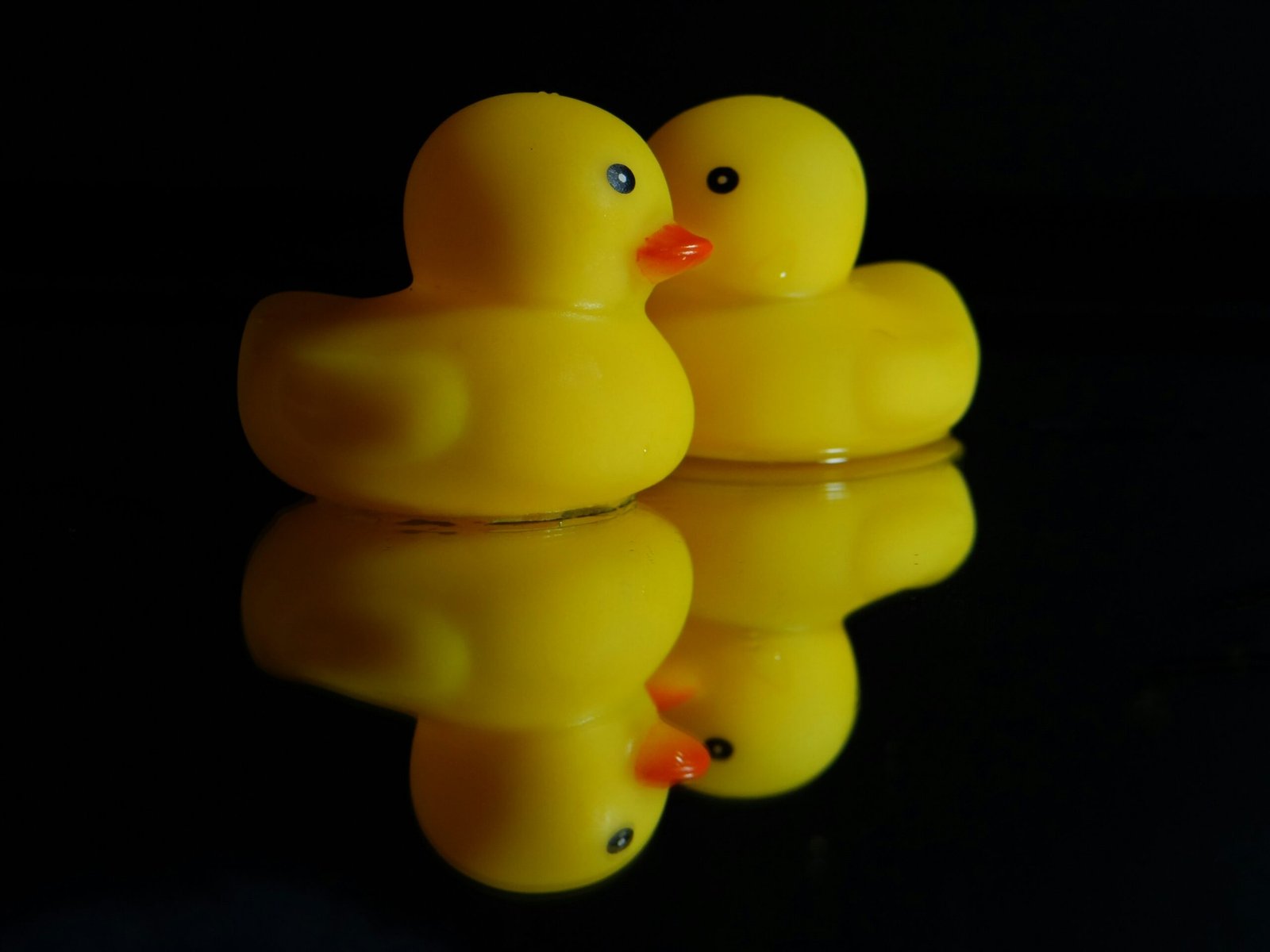 custom rubber duck How can I ensure the quality of my custom rubber ducks?
