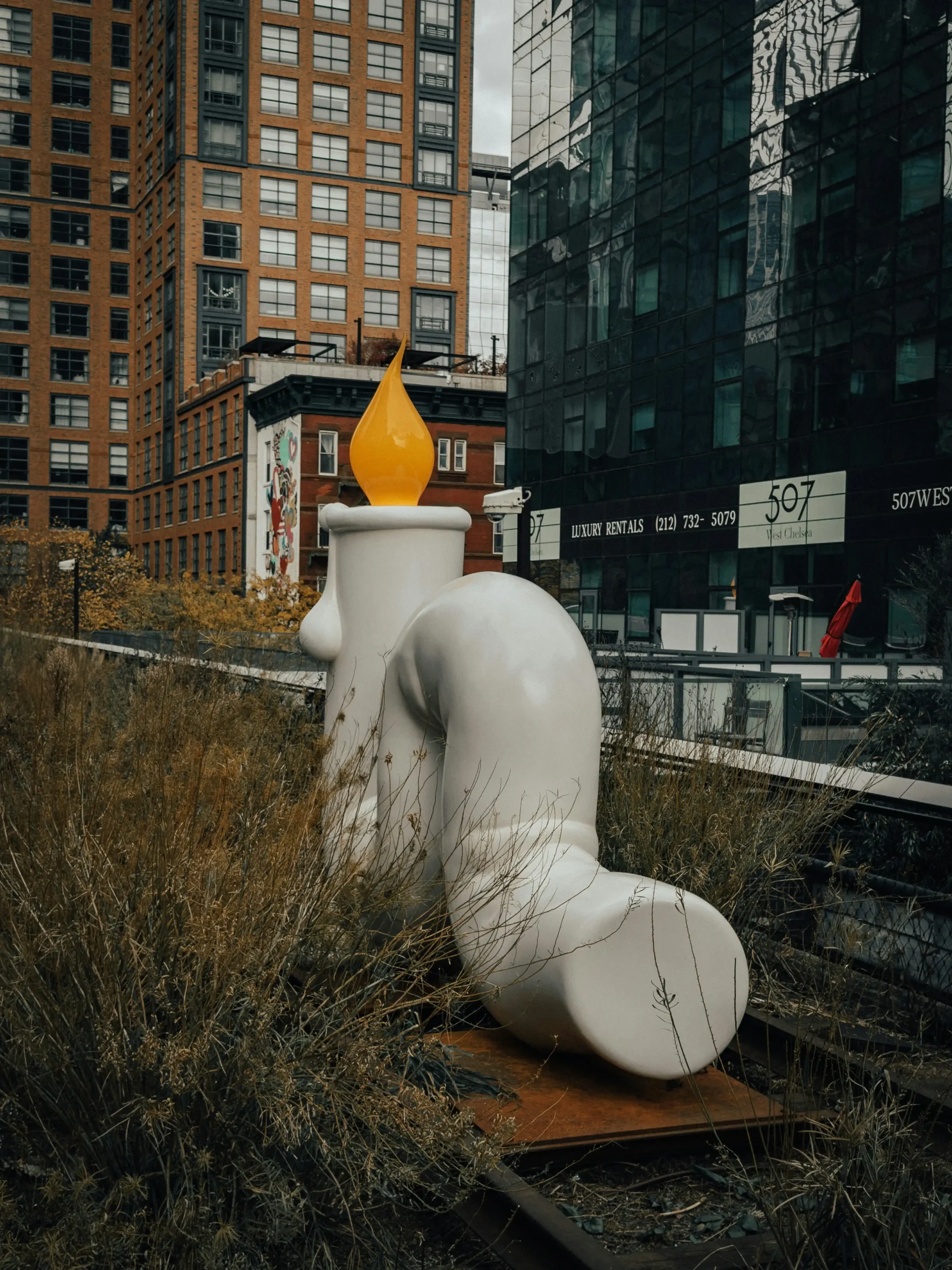 large inflatable rubber duck public art